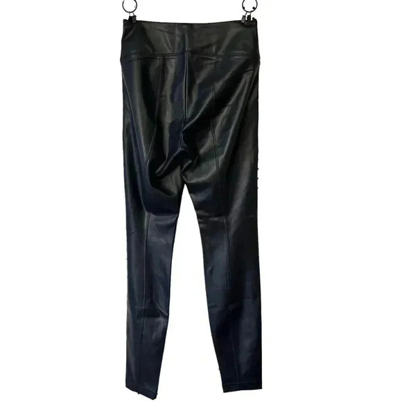 White House Black Market Vegan Leather Runway Legging Textured Spruce Size 6 BN - Picture 4 of 11